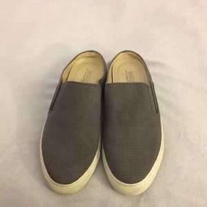 Skechers slip-ons